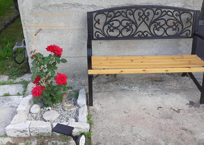 Casa Lina Feriehus Novate Mezzola